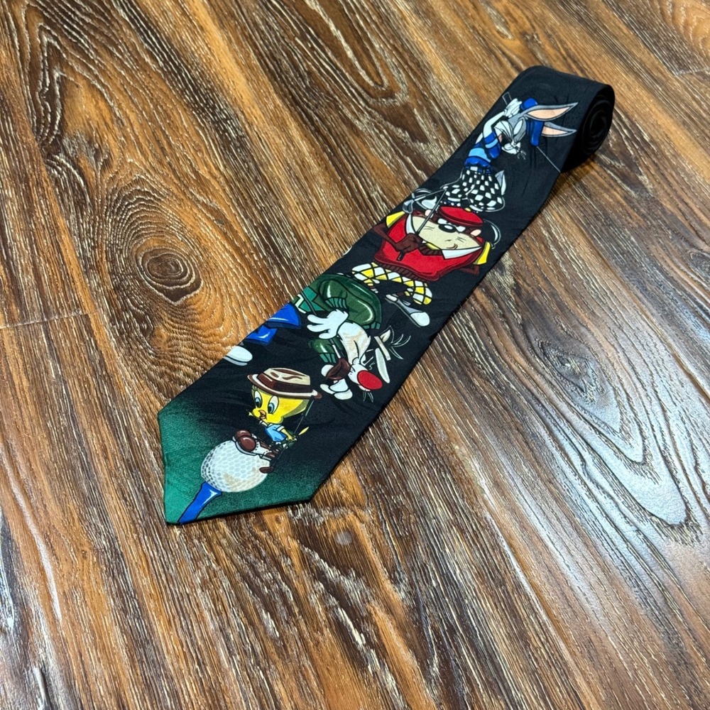 Vintage‎ 1996 Looney Tunes Mania Golf Tie Bugs Bunny Sylvester Tweety Taz Black